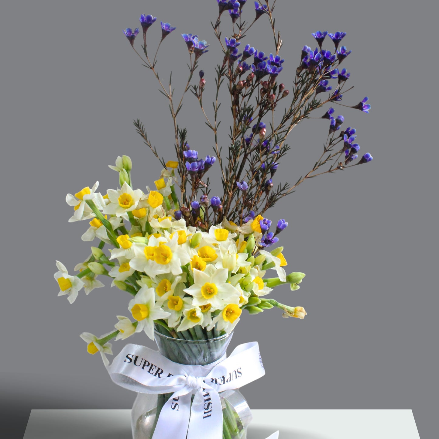 Lovely Daffodil Charm