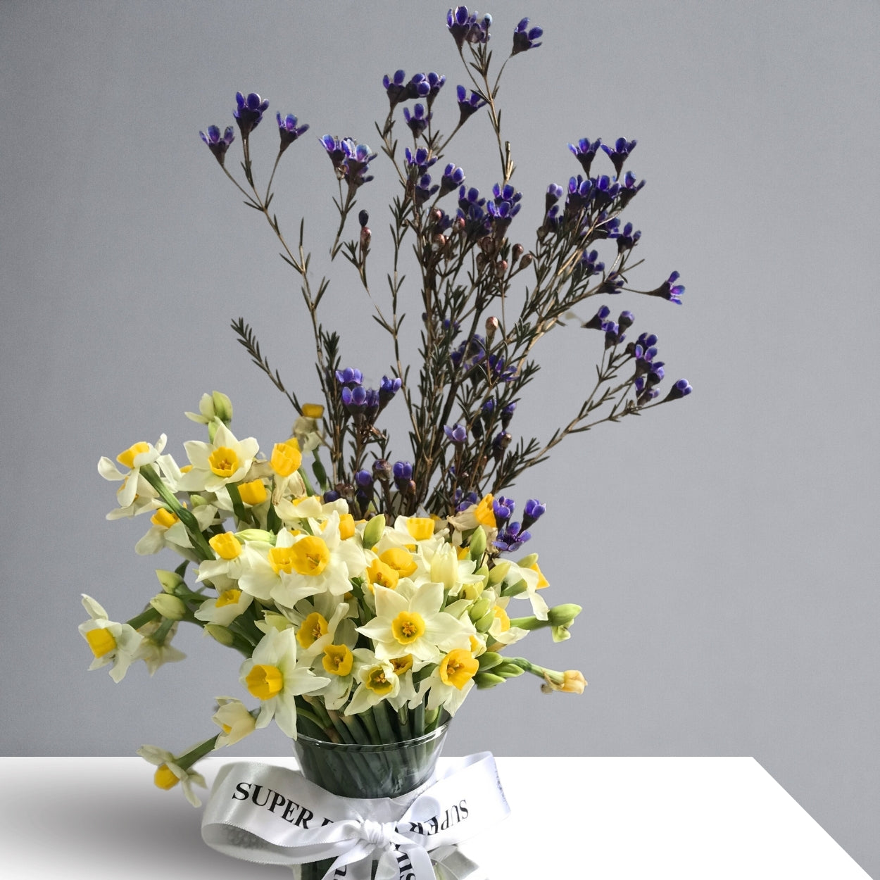 Lovely Daffodil Charm