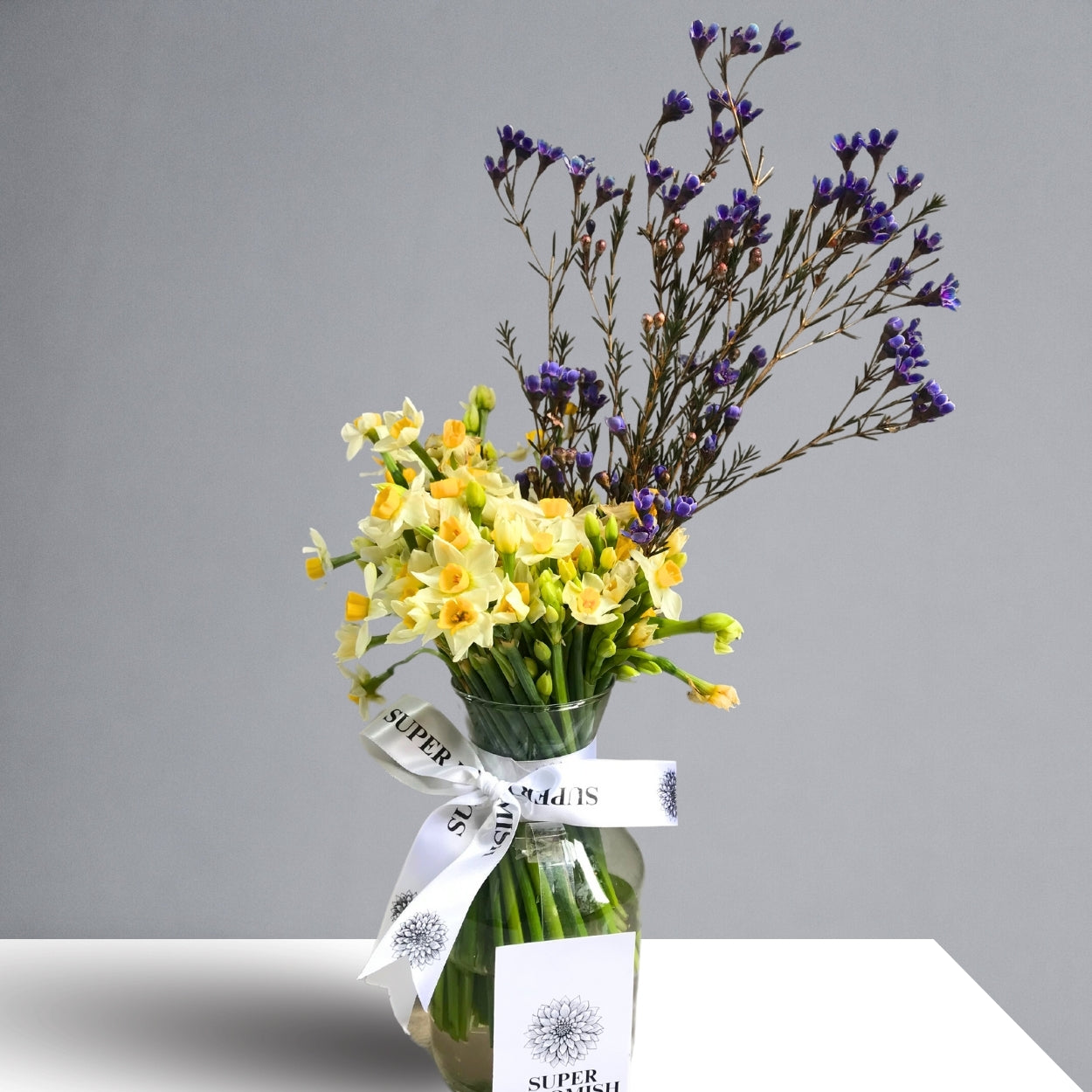 Lovely Daffodil Charm